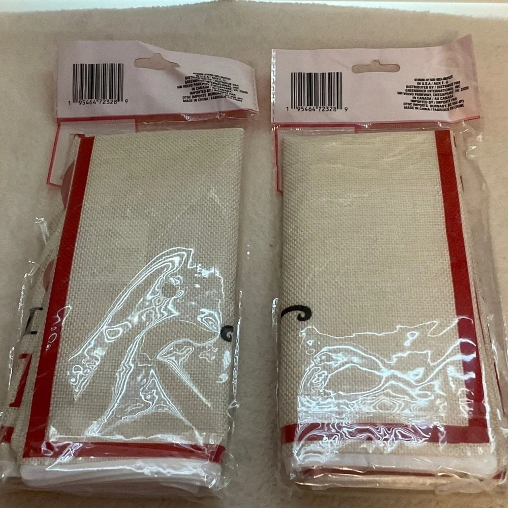 Christmas Holiday Pillowcases - Red and White